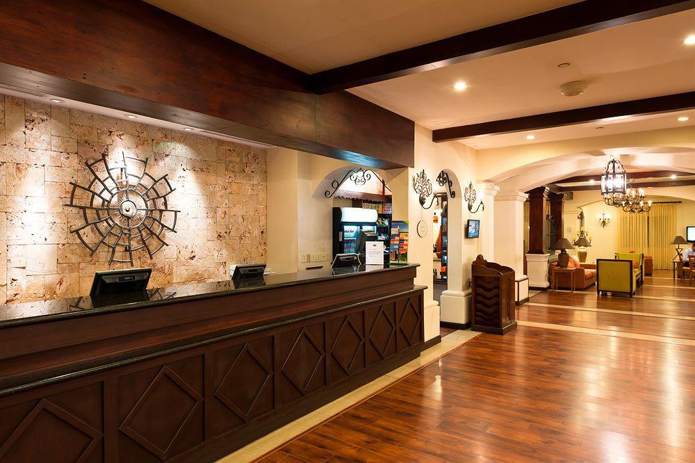 Courtyard By Marriott Santo Domingo Exterior foto